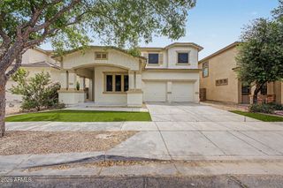 3879 E BRIDGEPORT Parkway, Gilbert, AZ 85295