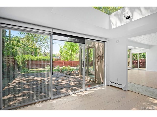 2935 S Lafayette Dr, Englewood, CO 80113