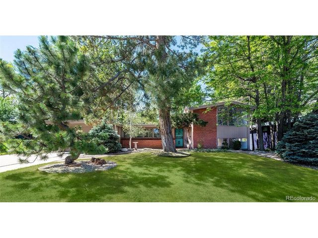 2935 S Lafayette Dr, Englewood, CO 80113