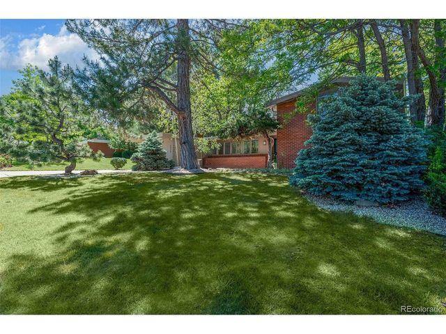 2935 S Lafayette Dr, Englewood, CO 80113