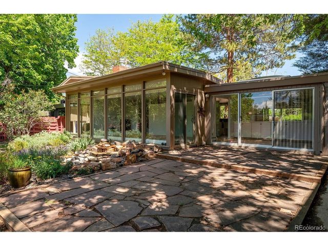 2935 S Lafayette Dr, Englewood, CO 80113