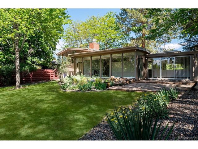 2935 S Lafayette Dr, Englewood, CO 80113