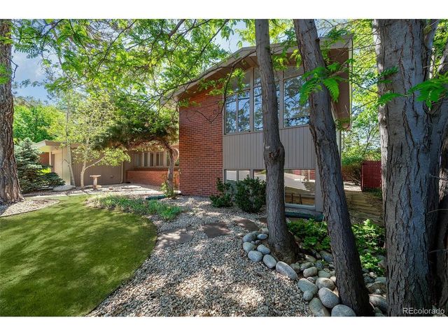2935 S Lafayette Dr, Englewood, CO 80113