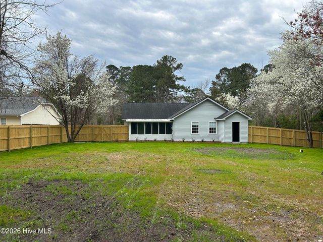 8065 Rachel Wynd Road NE, Leland, NC 28451