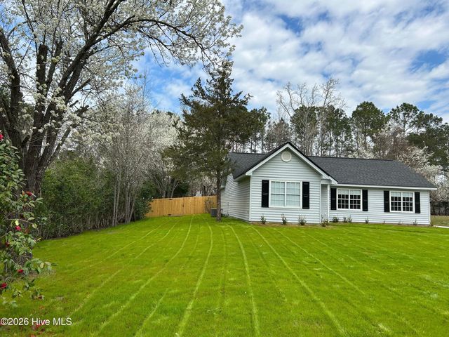 8065 Rachel Wynd Road NE, Leland, NC 28451