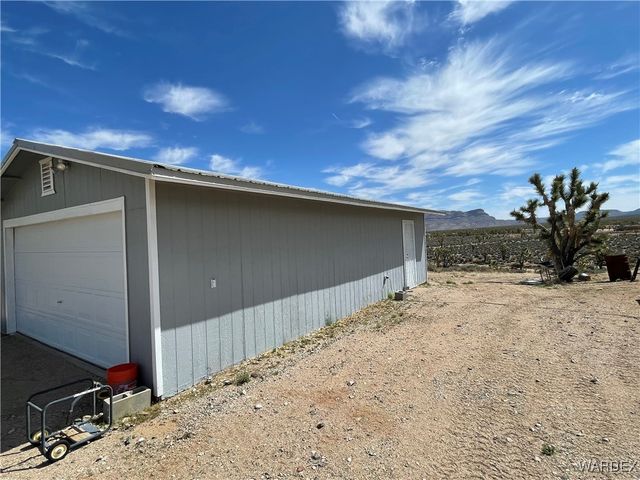 26196 N Tamarisk Street, Meadview, AZ 86444