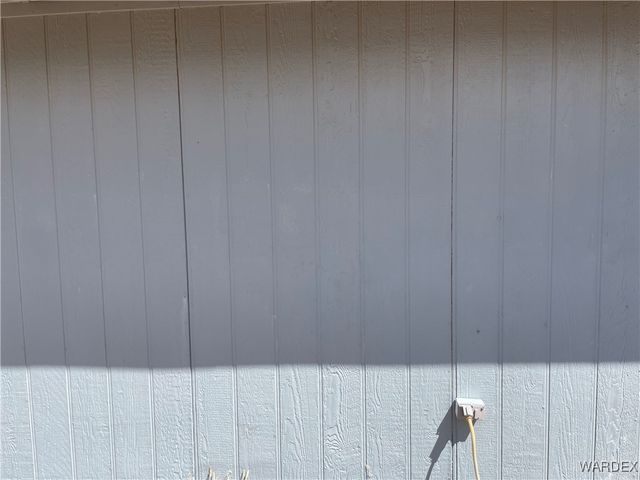 26196 N Tamarisk Street, Meadview, AZ 86444