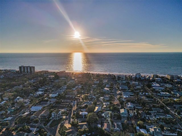 306 12TH AVENUE, Indian Rocks Beach, FL 33785