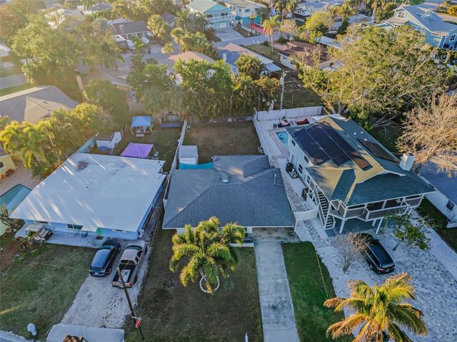 306 12TH AVENUE, Indian Rocks Beach, FL 33785