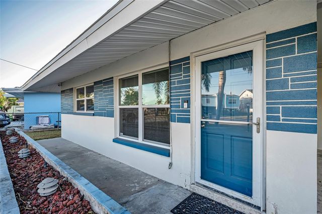 306 12TH AVENUE, Indian Rocks Beach, FL 33785