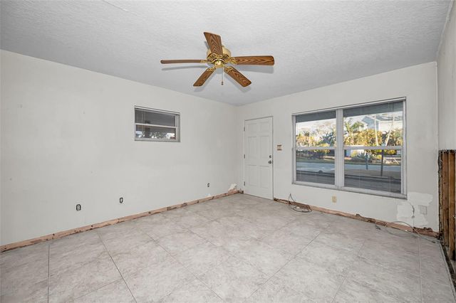 306 12TH AVENUE, Indian Rocks Beach, FL 33785