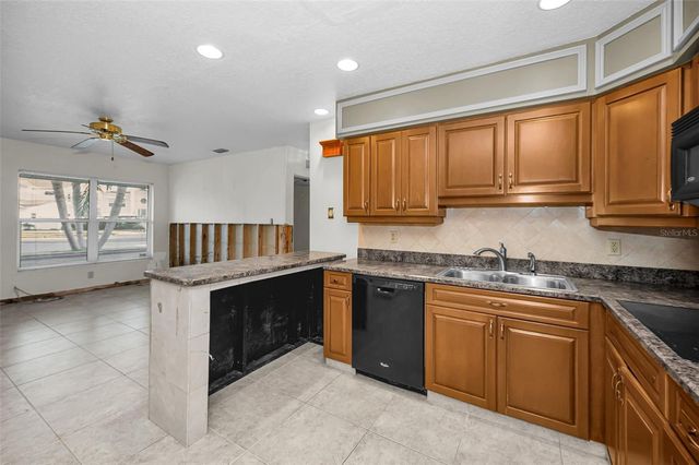 306 12TH AVENUE, Indian Rocks Beach, FL 33785