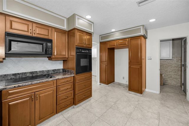 306 12TH AVENUE, Indian Rocks Beach, FL 33785