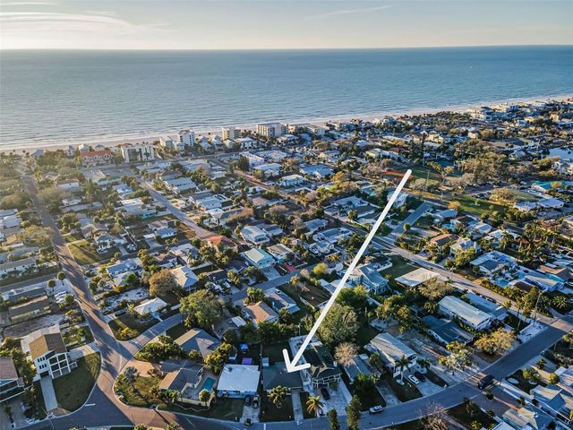306 12TH AVENUE, Indian Rocks Beach, FL 33785