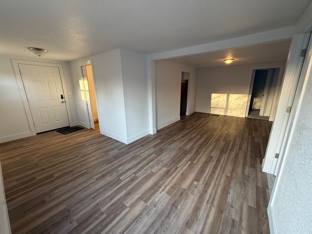 1012 S Lansing, Pleasant, MI 48858