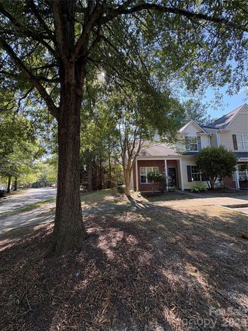 11586 Briddle Hall Court, Charlotte, NC 28214