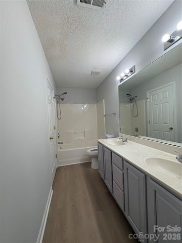 11586 Briddle Hall Court, Charlotte, NC 28214