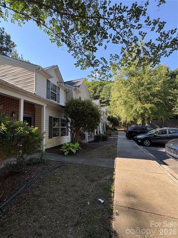 11586 Briddle Hall Court, Charlotte, NC 28214