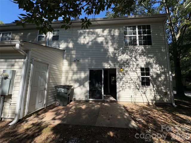 11586 Briddle Hall Court, Charlotte, NC 28214