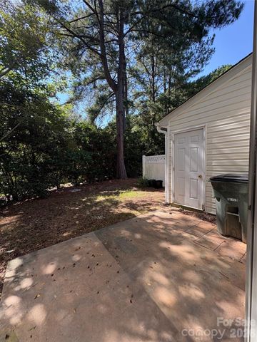 11586 Briddle Hall Court, Charlotte, NC 28214