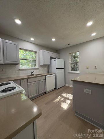 11586 Briddle Hall Court, Charlotte, NC 28214