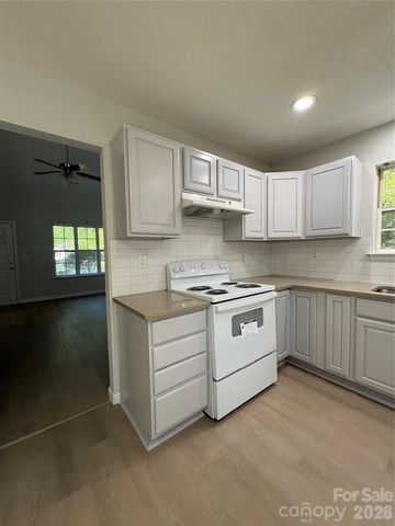 11586 Briddle Hall Court, Charlotte, NC 28214