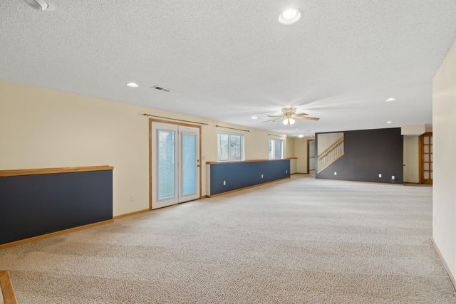 1835 S Covington Ct, Wichita, KS 67209