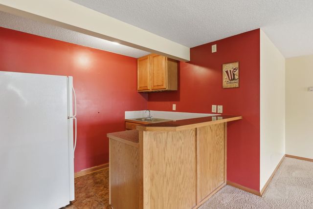 1835 S Covington Ct, Wichita, KS 67209