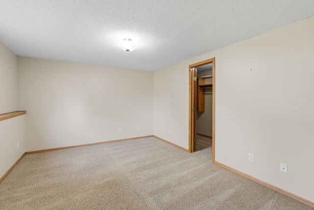 1835 S Covington Ct, Wichita, KS 67209