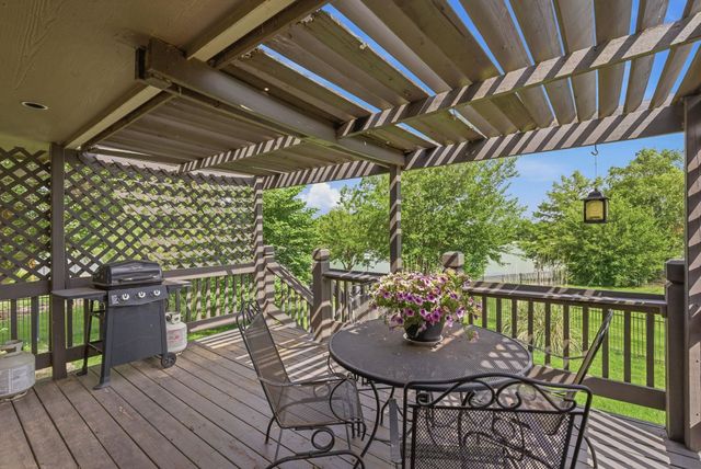1835 S Covington Ct, Wichita, KS 67209