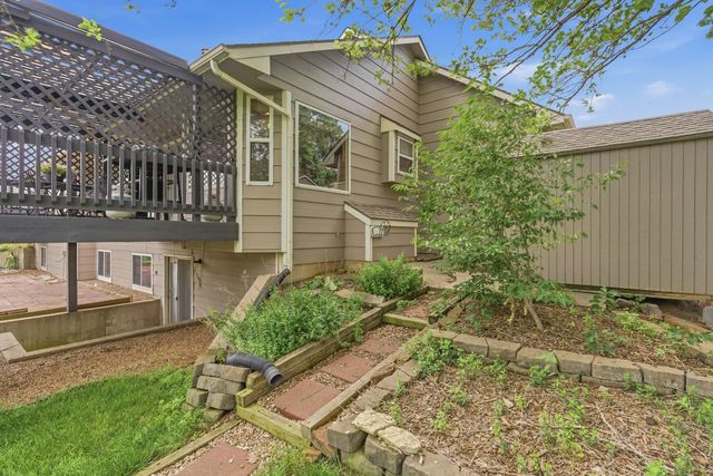 1835 S Covington Ct, Wichita, KS 67209