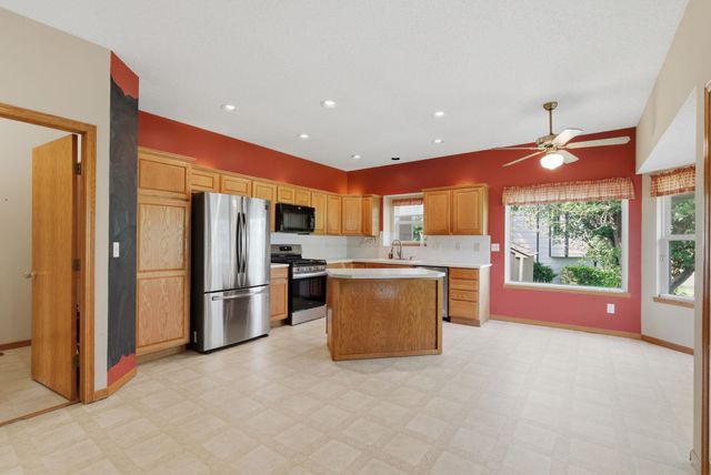1835 S Covington Ct, Wichita, KS 67209