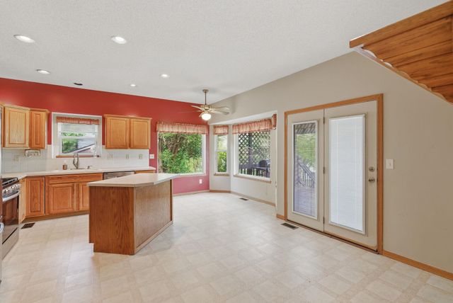 1835 S Covington Ct, Wichita, KS 67209