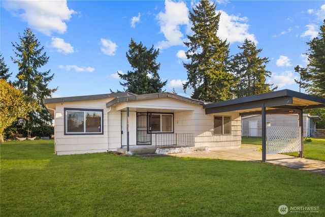 31368 13th Avenue S, Federal Way, WA 98003