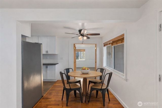 31368 13th Avenue S, Federal Way, WA 98003