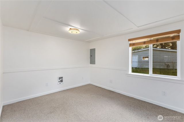 31368 13th Avenue S, Federal Way, WA 98003