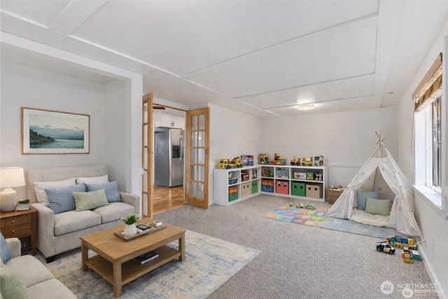 31368 13th Avenue S, Federal Way, WA 98003