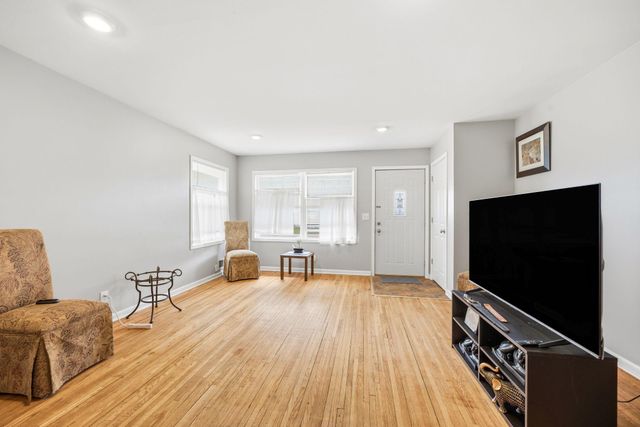 309 Washington Avenue S, Edina, MN 55343