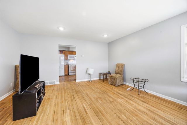 309 Washington Avenue S, Edina, MN 55343