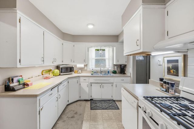 309 Washington Avenue S, Edina, MN 55343