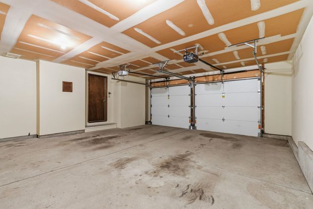 3590 N Cameron St, Wichita, KS 67226