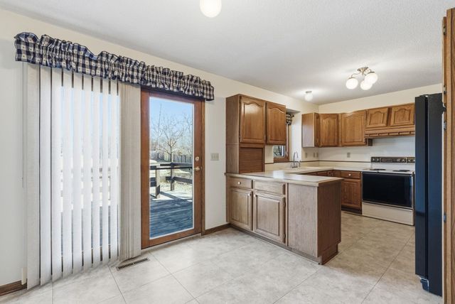 3590 N Cameron St, Wichita, KS 67226