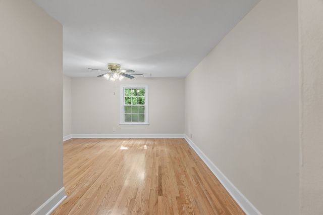 2109 Brookview Dr, Nashville, TN 37214