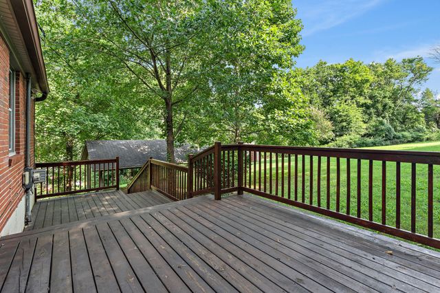 2109 Brookview Dr, Nashville, TN 37214