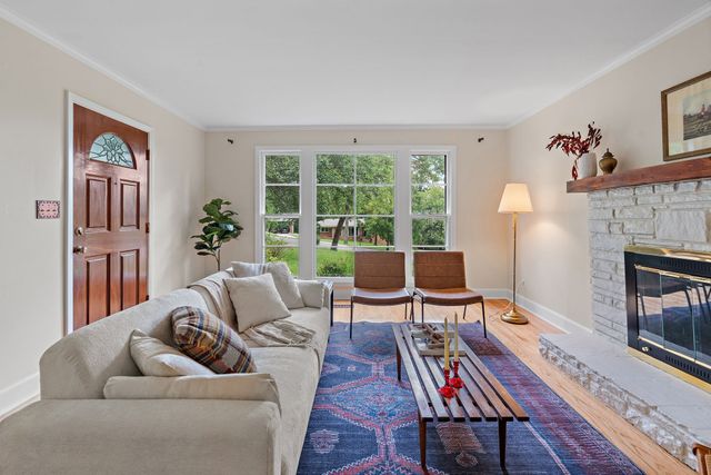 2109 Brookview Dr, Nashville, TN 37214