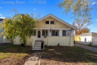 21935 Linwood Avenue, Eastpointe, MI 48021