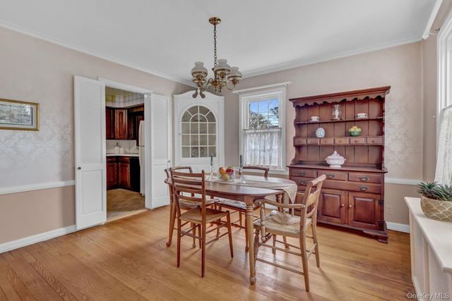 277 E Argyle Street, Valley Stream, NY 11580