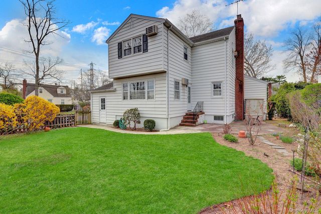 277 E Argyle Street, Valley Stream, NY 11580