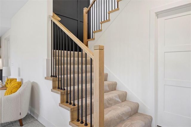 8033 Payne Street, Shawnee, KS 66220