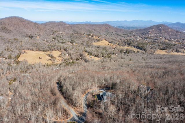 1306 Double KNob Drive, Arden, NC 28704